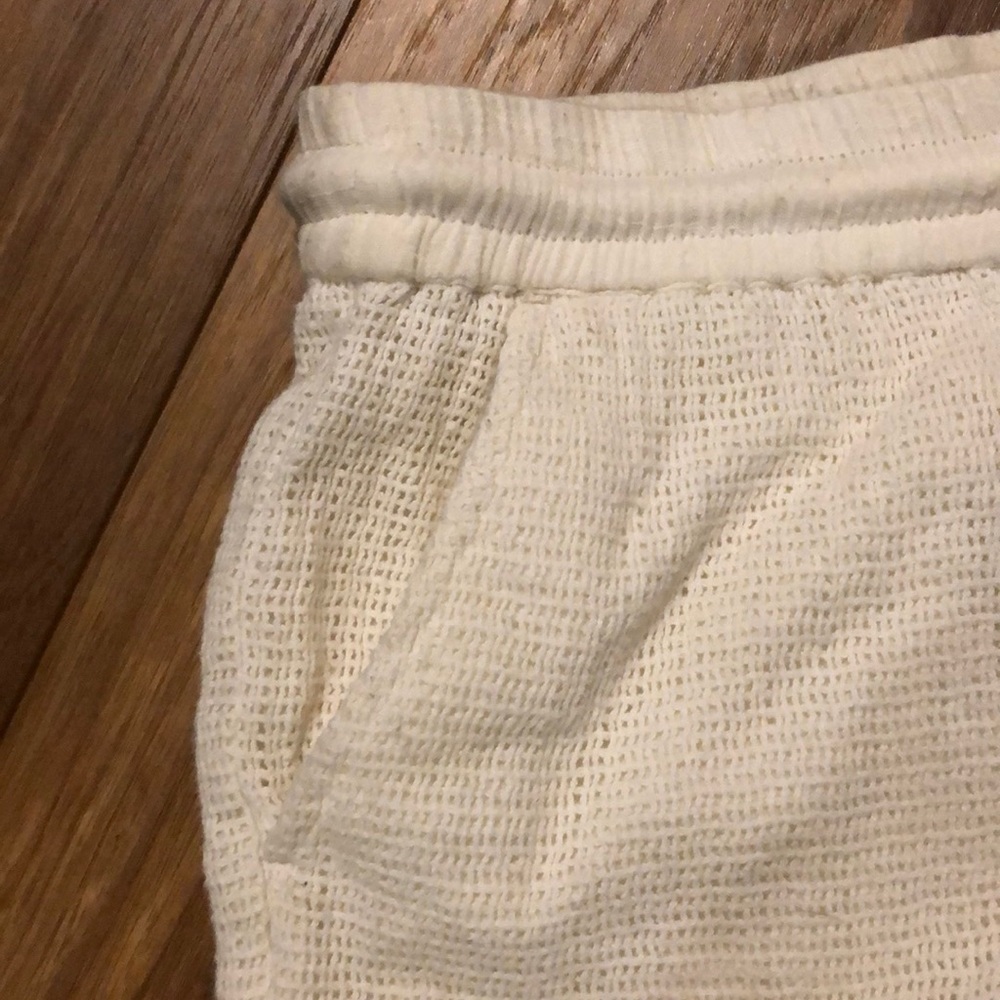 AERIE crochet knit shorts - Picture 3 of 3